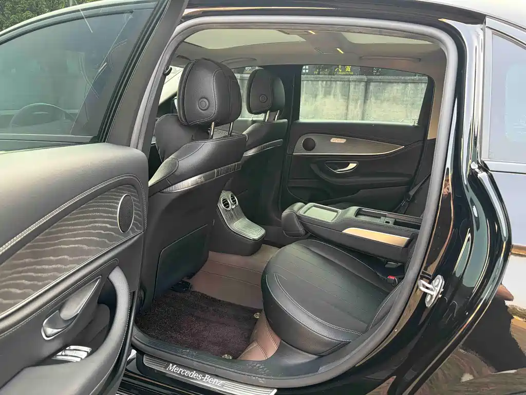 Mercedes-Benz E-Class 2023 E 260 L 4MATIC купить на сайте DeffCars