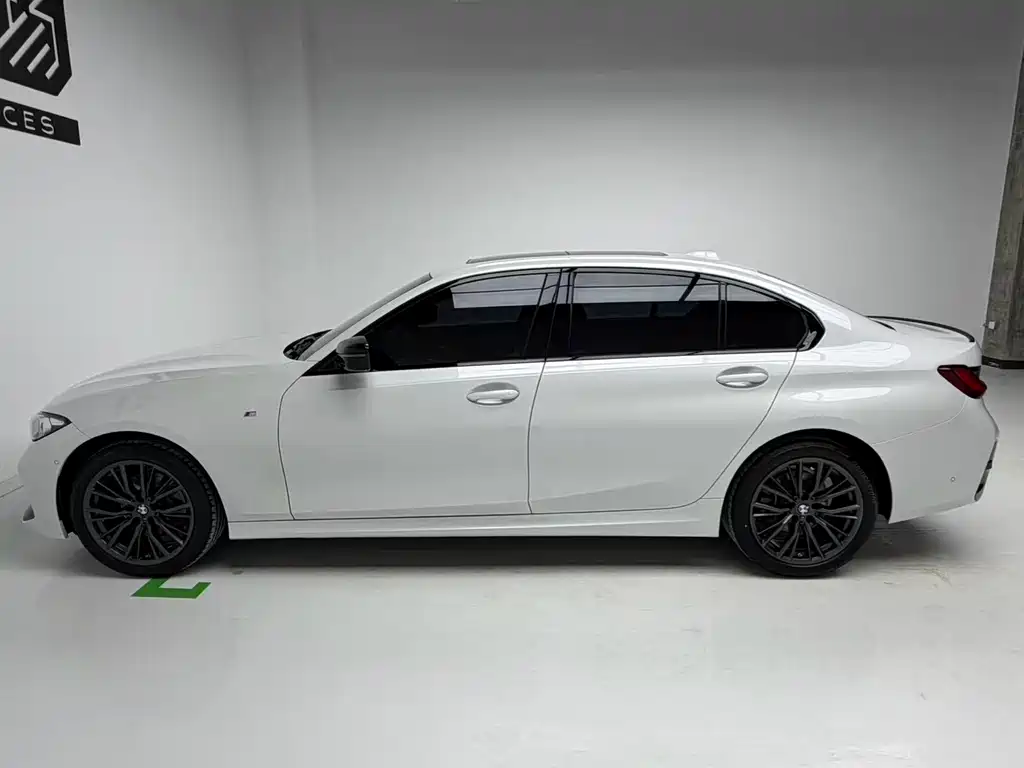 BMW 3 Series 2024 325Li M Sports Night Package купить на сайте DeffCars