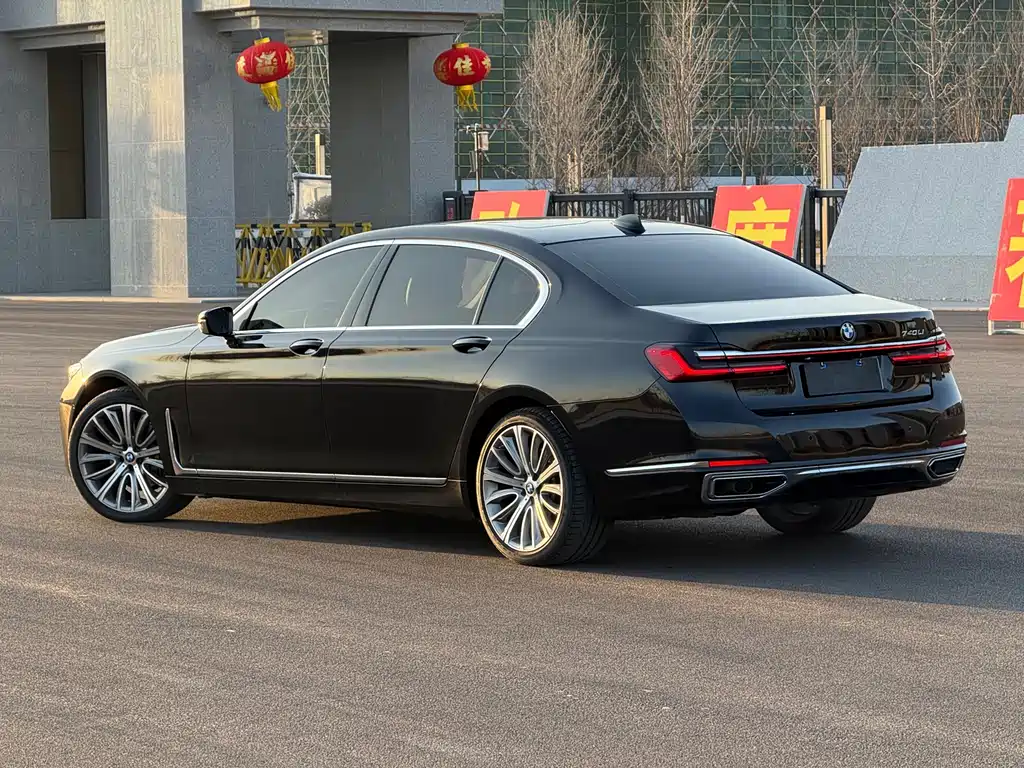 BMW 7 Series 2021 740Li Leading Luxury Package купить на сайте DeffCars