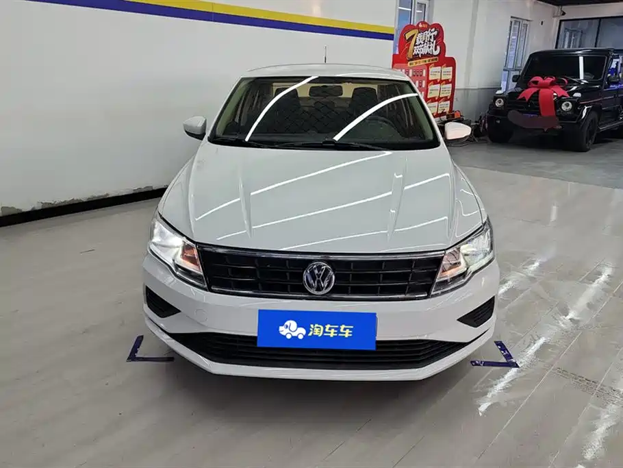 Jetta 2017 1.5L manual fashion model купить на сайте DeffCars