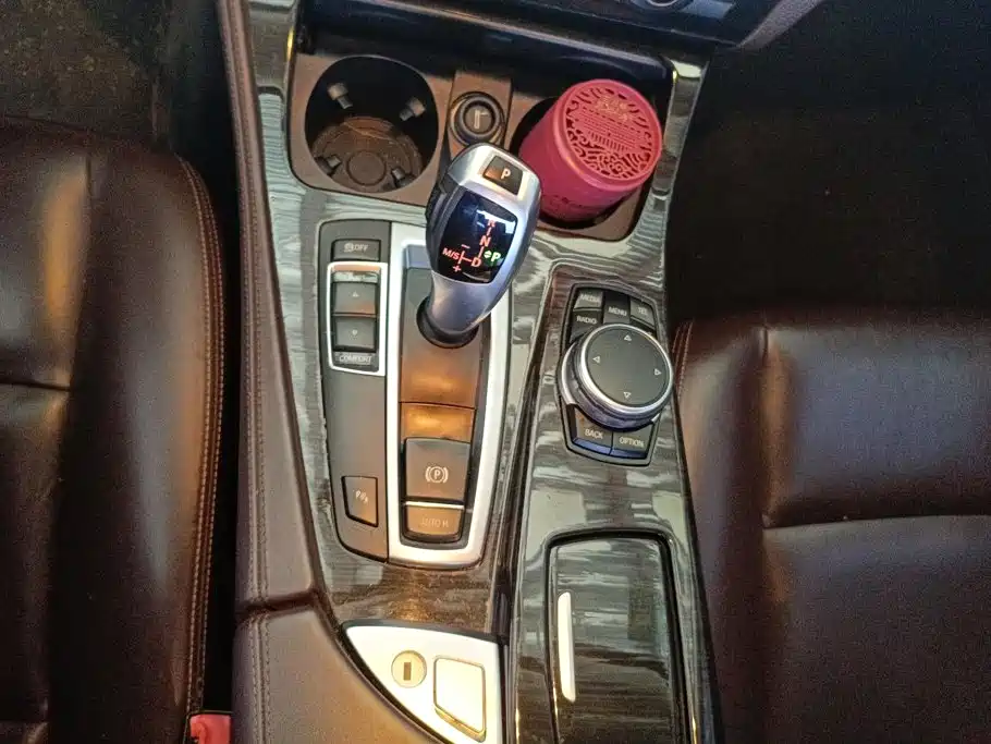 BMW 5 Series 2017 525Li Luxury Design Package купить на сайте DeffCars