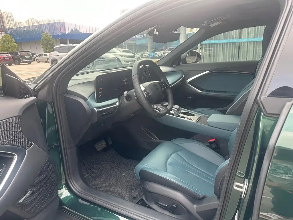 MG7 2025 1.5T 300 DCT Elegant Edition купить на сайте DeffCars