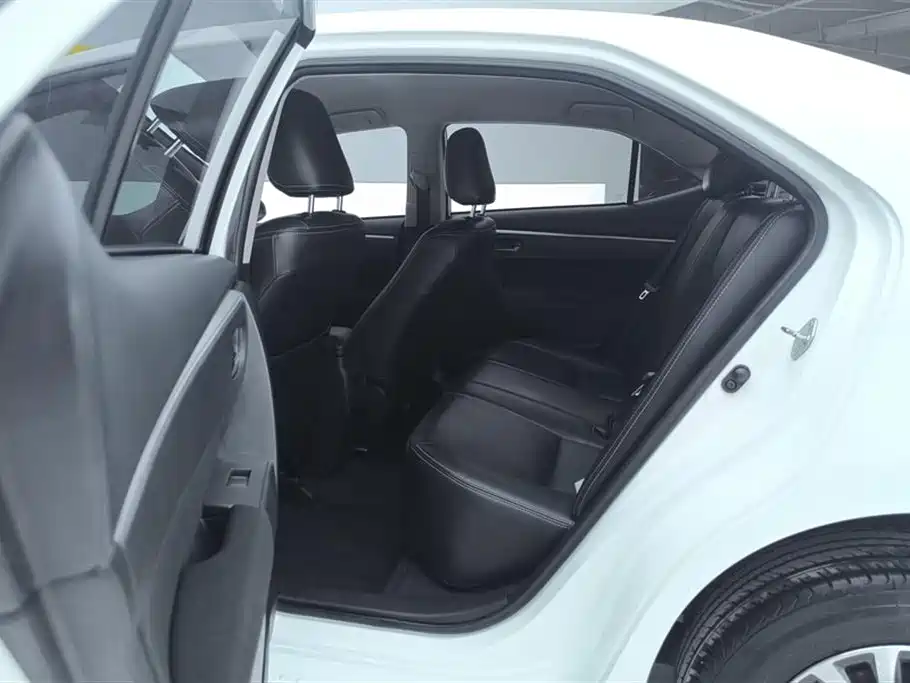 Corolla 2017 facelift 1.2T S-CVT GL купить на сайте DeffCars