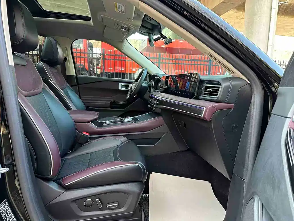 Explorer 2023 EcoBoost 285 four-wheel drive titanium version 7 seats купить на сайте DeffCars