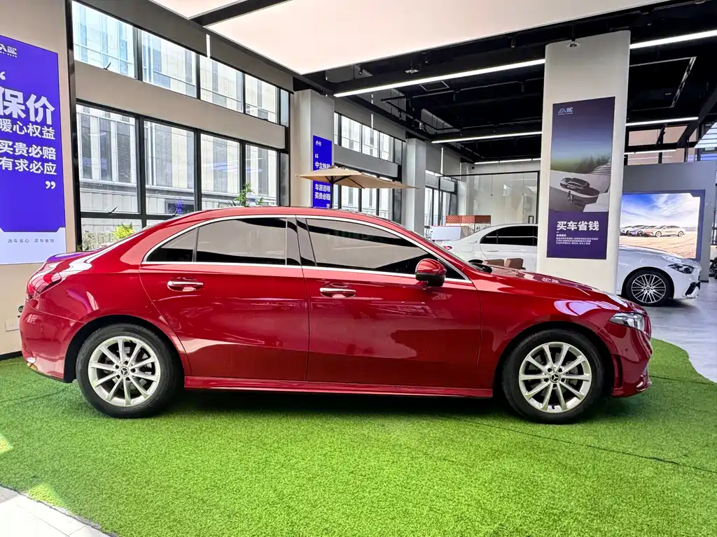 Mercedes-Benz A-Class 2020 A 200 L Sports Sedan купить на сайте DeffCars