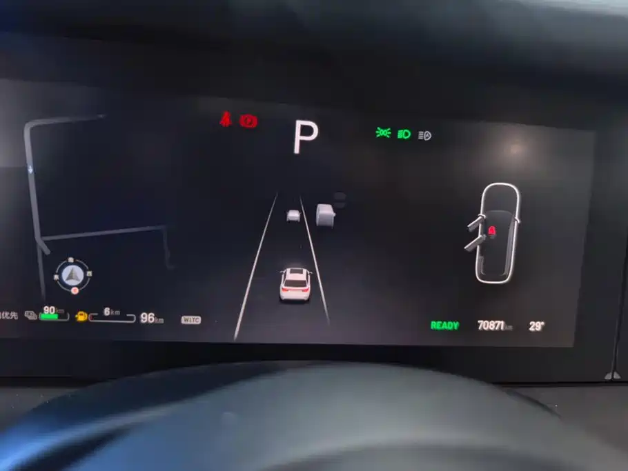 Ideal ONE 2021 extended range 6-seater version купить на сайте DeffCars