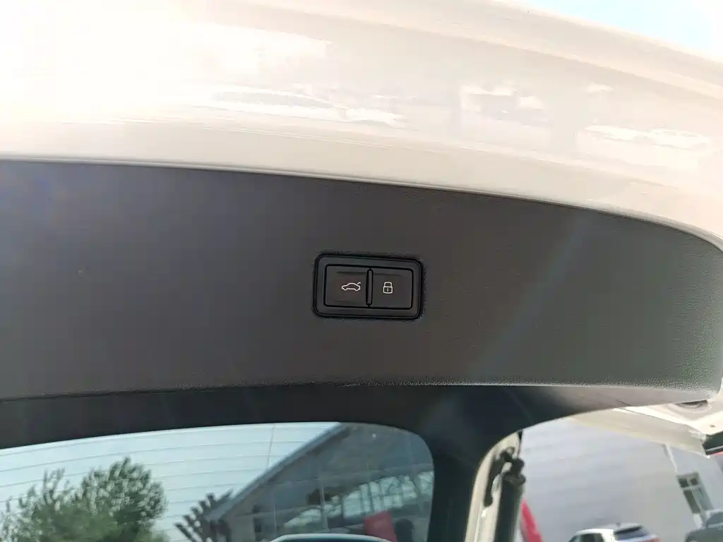 Audi Q5L Sportback 2021 40 TFSI Fashion купить на сайте DeffCars