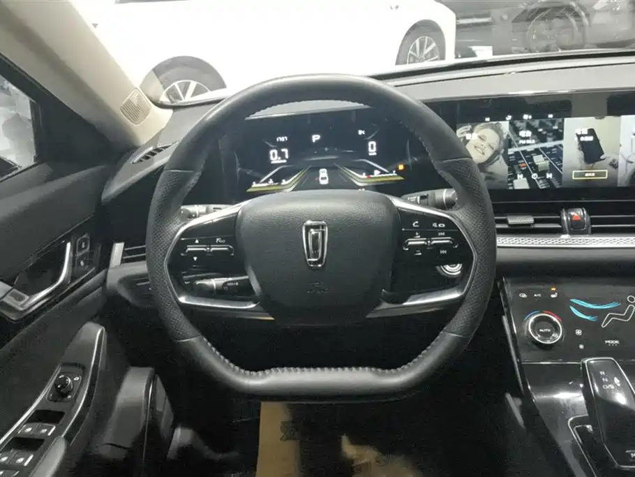 Pentium B70 2022 third generation 1.5T automatic enjoyment model купить на сайте DeffCars