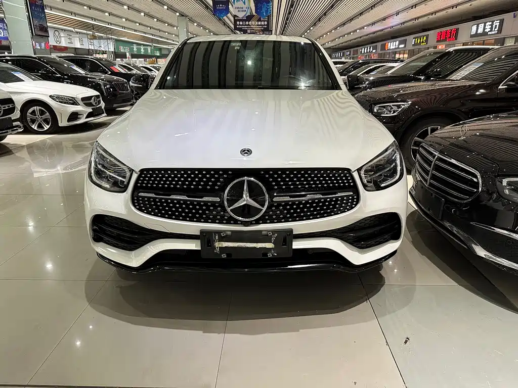 Mercedes-Benz GLC Coupe 2021 GLC 260 4MATIC Coupe SUV купить на сайте DeffCars