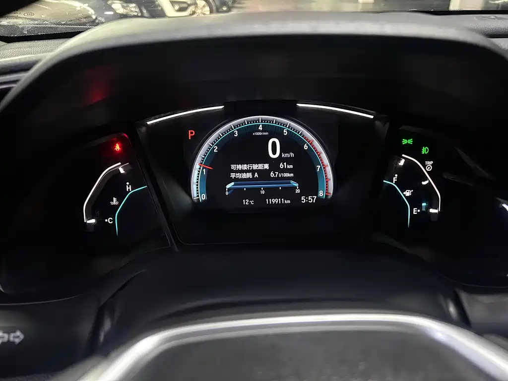 Civic 2019 180TURBO CVT Sports Edition National VI купить на сайте DeffCars