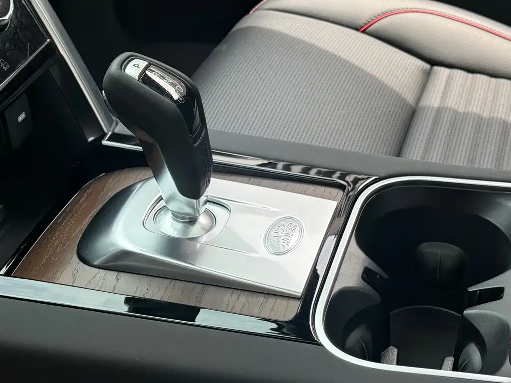 Discovery Sport 2023 249PS R-Dynamic SE Performance Technology Edition купить на сайте DeffCars