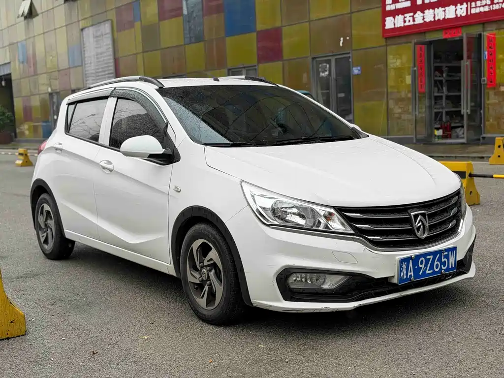 Baojun 310 2017 1.5L automatic fashion model купить на сайте DeffCars