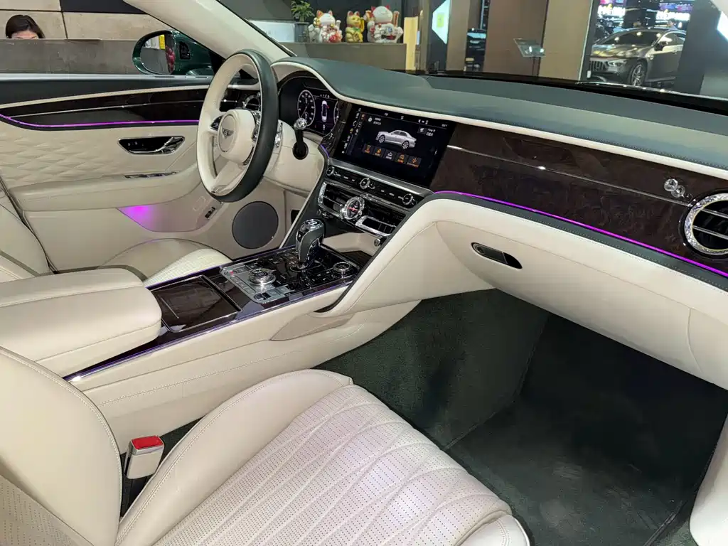 Flying Spur 2020 6.0T W12 Standard Edition купить на сайте DeffCars
