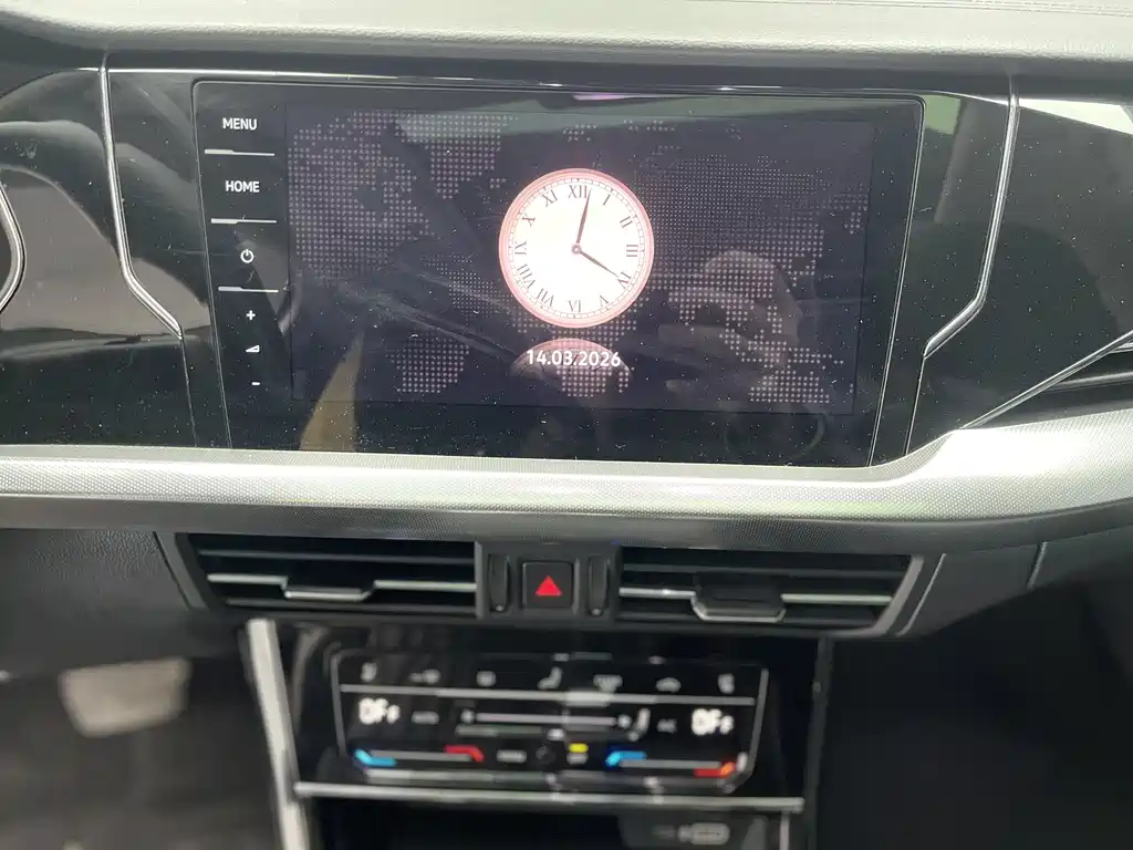 Passat 2022 330TSI Deluxe Edition купить на сайте DeffCars