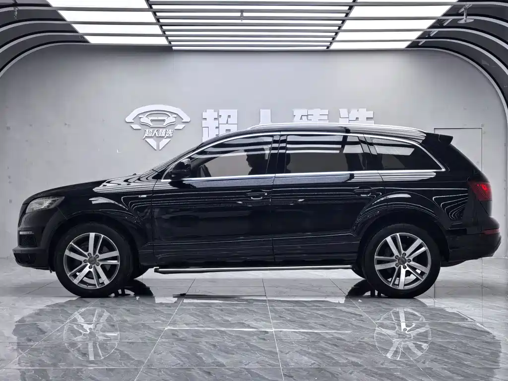 Audi Q7 2012 3.0 TFSI exclusive 200kW купить на сайте DeffCars