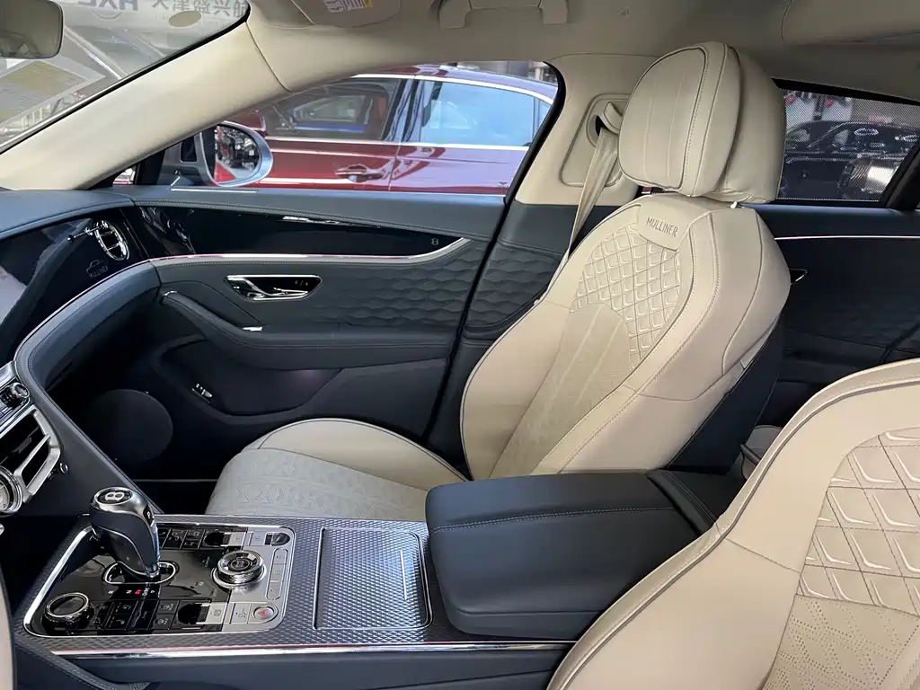 Flying Spur 2024 4.0T V8 Mulliner купить на сайте DeffCars