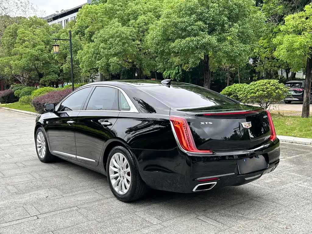 Cadillac XTS 2018 28T Technology купить на сайте DeffCars