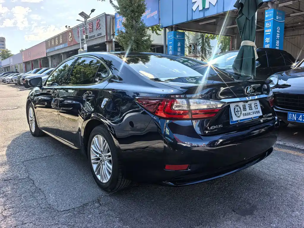 Lexus ES 2015 200 Elite Edition купить на сайте DeffCars