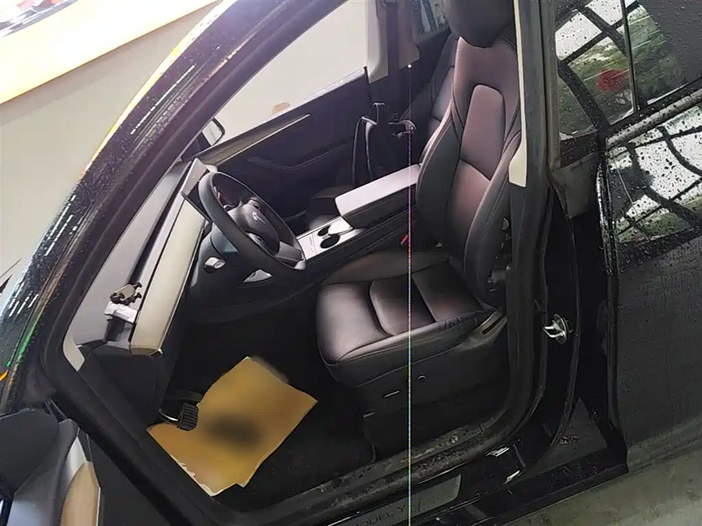 Model Y 2022 facelift rear-wheel drive version купить на сайте DeffCars