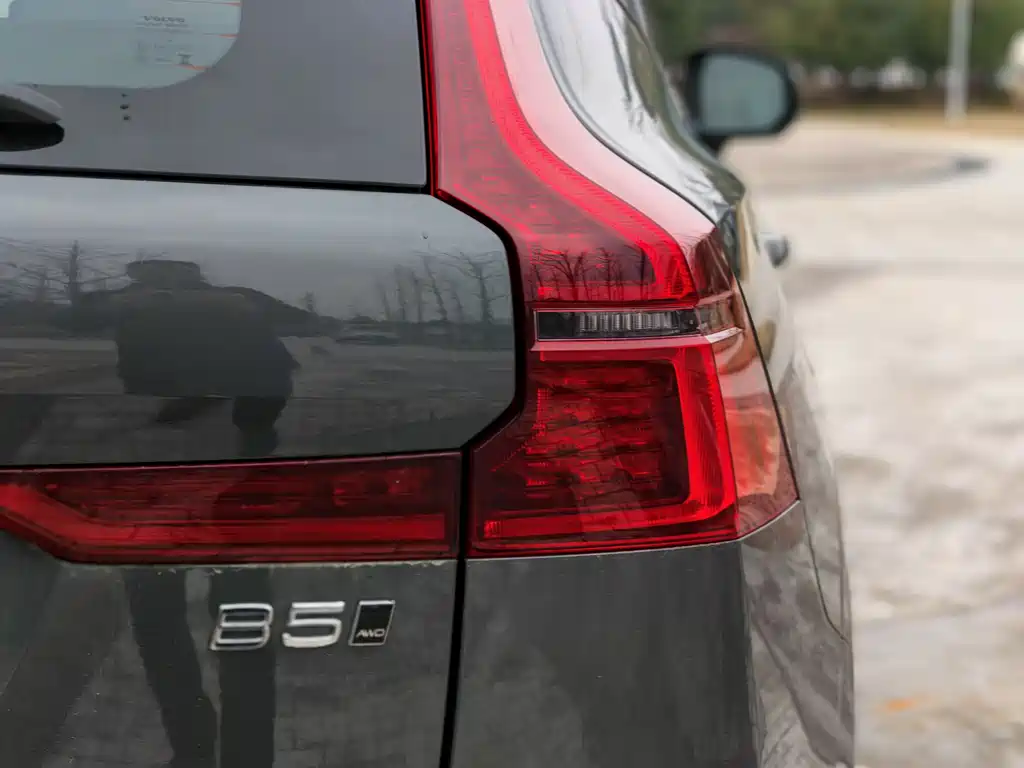Volvo XC60 2026 B5 four-wheel drive Zhiyuan Sports Edition купить на сайте DeffCars