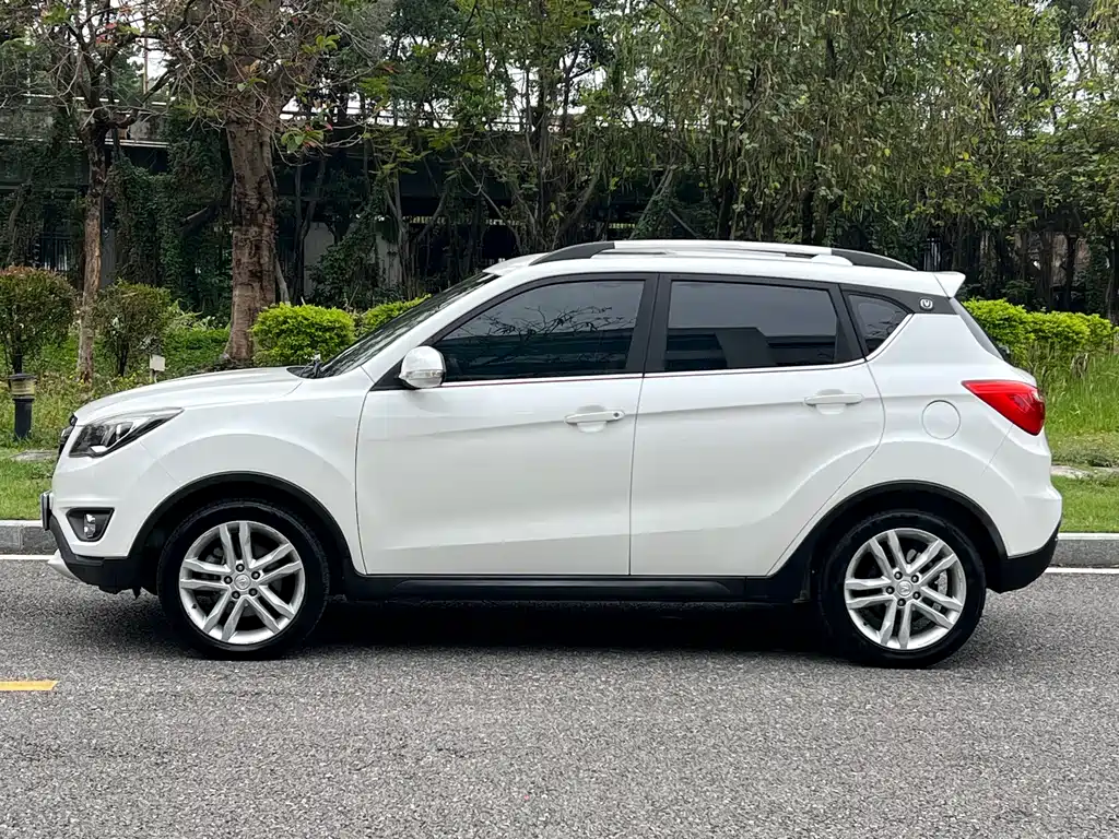Changan CS35 2017 1.6L automatic luxury model купить на сайте DeffCars