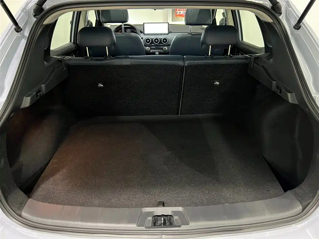 Qashqai 2025 Honor 2.0L CVT XV+ Leading Edition купить на сайте DeffCars