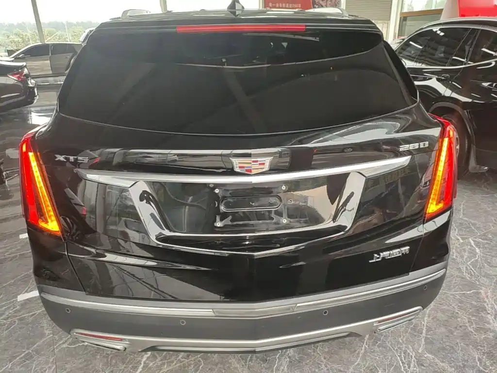 Cadillac XT5 2021 2.0T two-wheel drive luxury model купить на сайте DeffCars