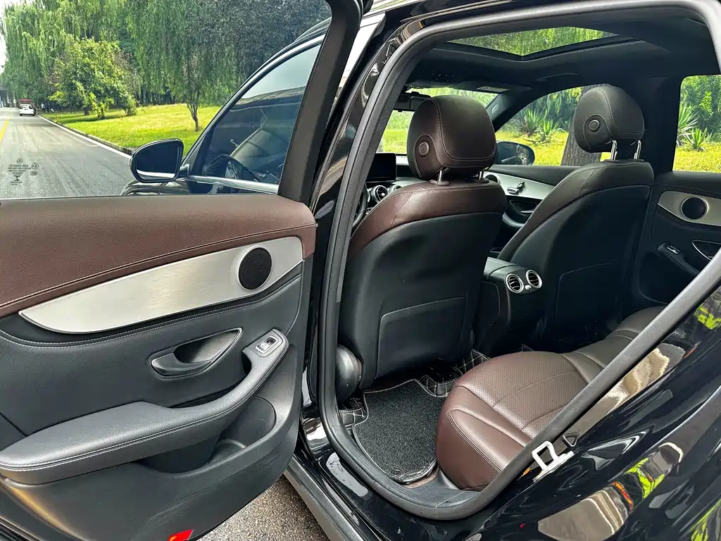 Mercedes-Benz GLC 2018 GLC 200 4MATIC купить на сайте DeffCars