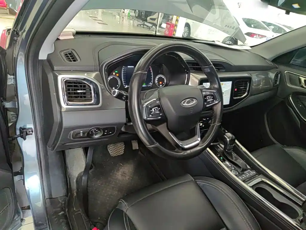 Tiggo 8 2018 1.5TCI automatic premium model 7 seats купить на сайте DeffCars