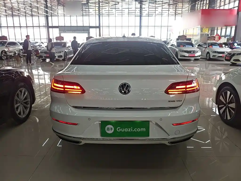 FAW-Volkswagen CC 2020 330TSI Charming Edition National VI купить на сайте DeffCars