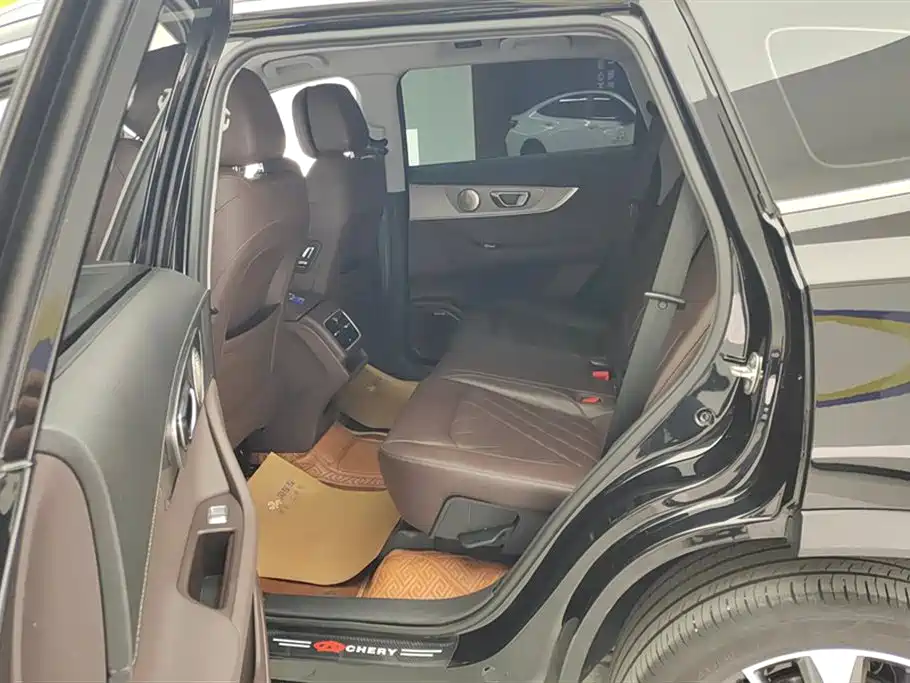 Tiggo 8 PRO 2024 Champion Edition 390T 2WD Peak Edition 5 seats купить на сайте DeffCars