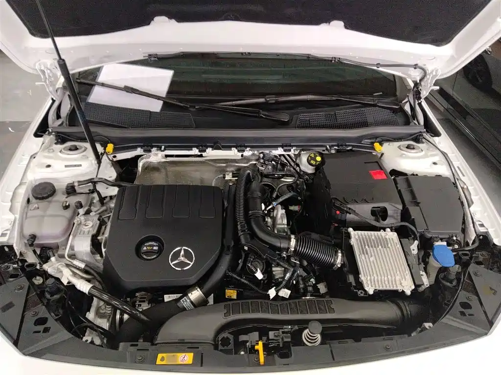 Mercedes-Benz A-Class 2025 A 200 L Fashion Model купить на сайте DeffCars