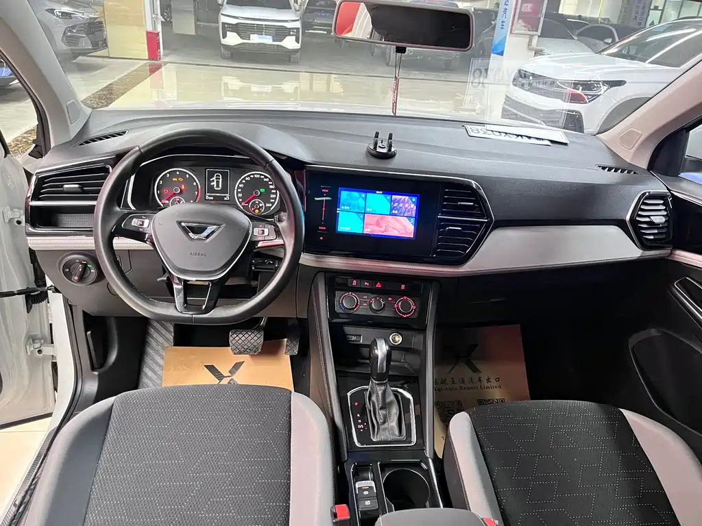 Jetta VS7 2022 280TSI automatic aggressive version купить на сайте DeffCars