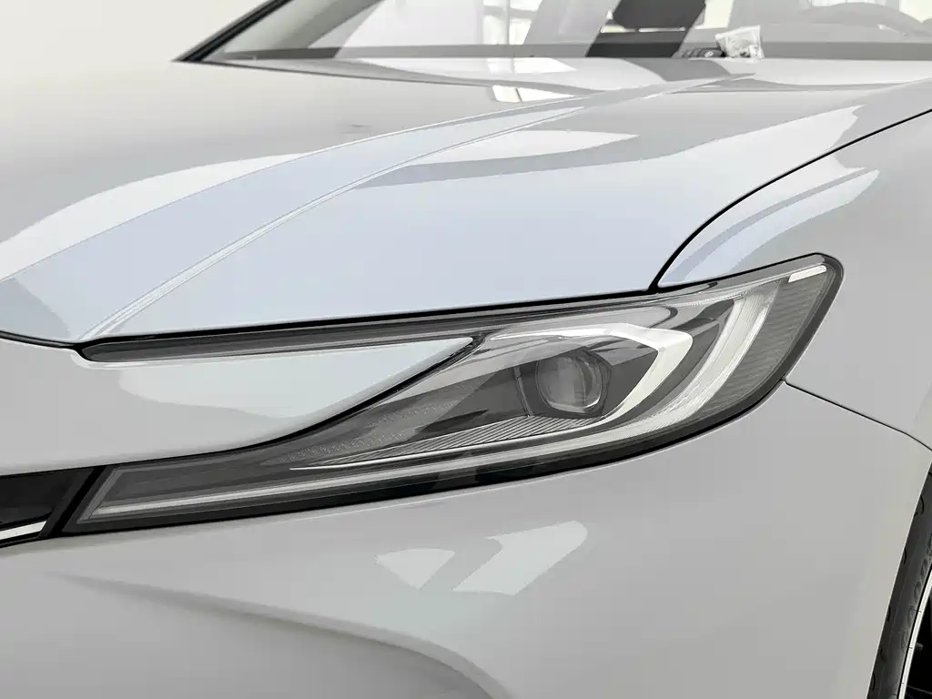 Camry 2024 Shuangqing 2.5HG Premium Edition купить на сайте DeffCars
