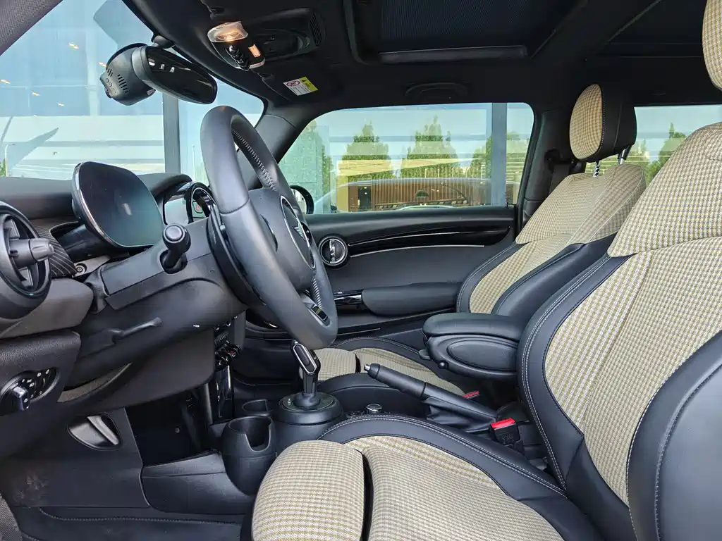 MINI 2023 2.0T COOPER S Obsessive Edition купить на сайте DeffCars