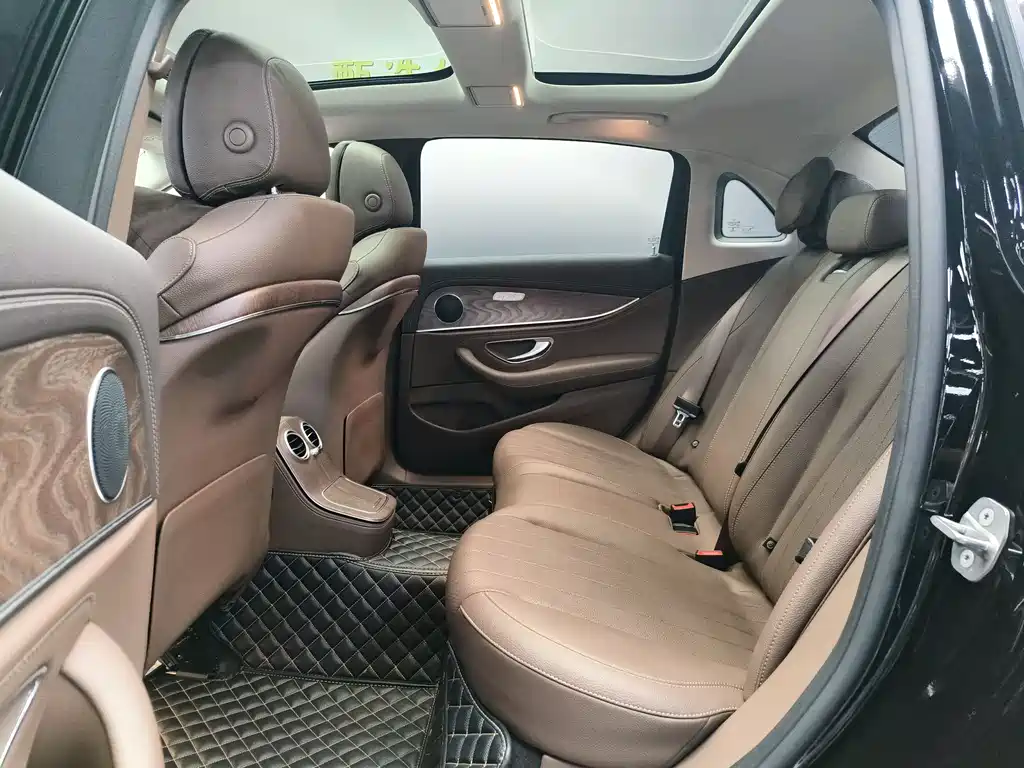 Mercedes-Benz E-Class 2023 E 300 L Fashion купить на сайте DeffCars