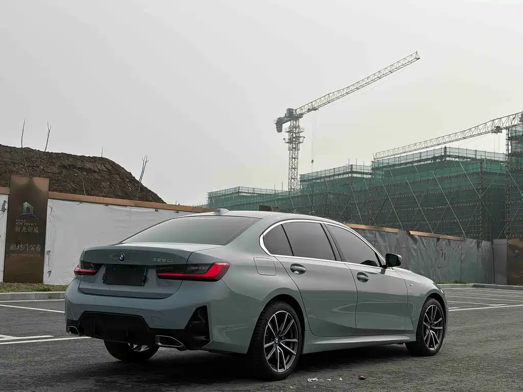 BMW 3 Series 2025 325Li M Sports Package купить на сайте DeffCars