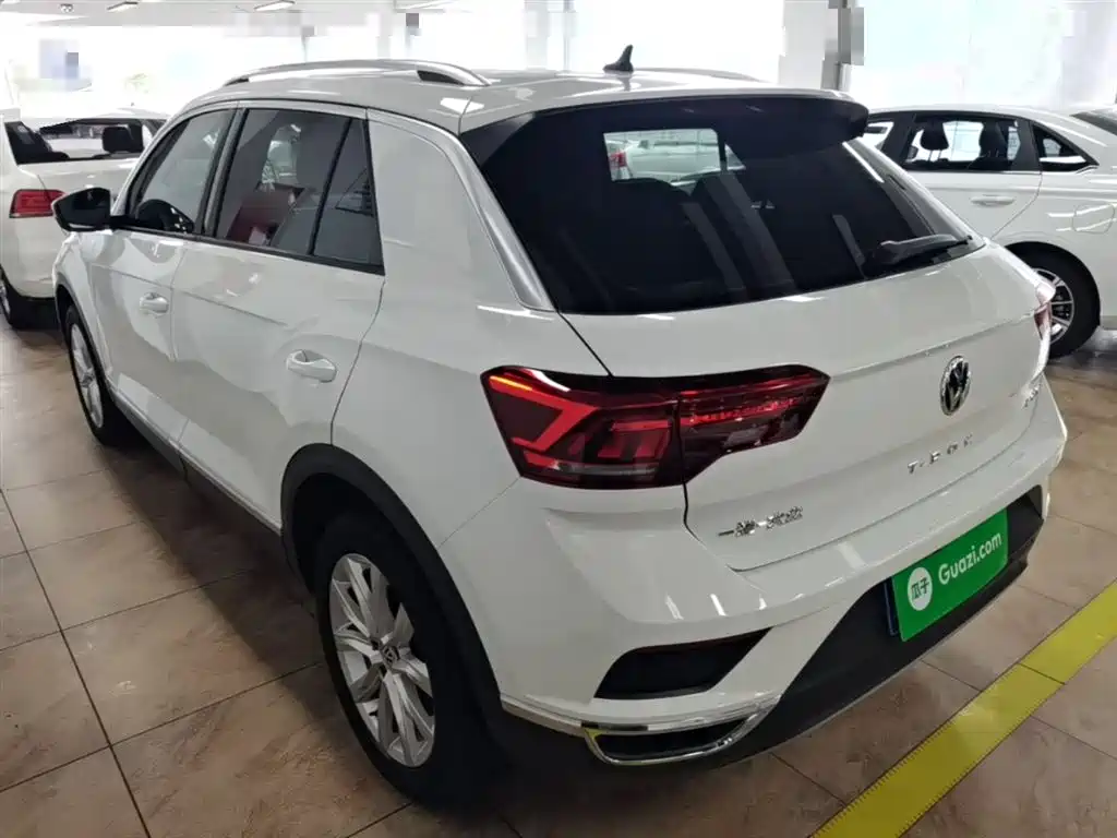 T-ROC 2020 230TSI DSG two-wheel drive aggressive model купить на сайте DeffCars