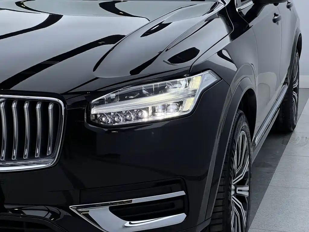 Volvo XC90 2024 B6 Zhiyi Luxury Edition 7 seats купить на сайте DeffCars