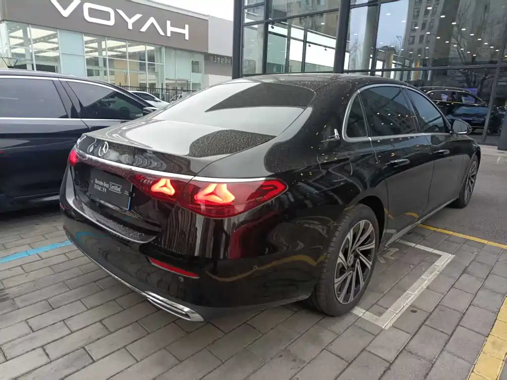Mercedes-Benz E-Class 2024 E 300 L Luxury Model купить на сайте DeffCars