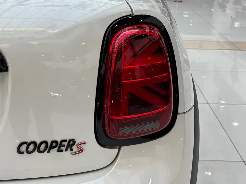 MINI 2023 facelift 2.0T COOPER S Artist купить на сайте DeffCars