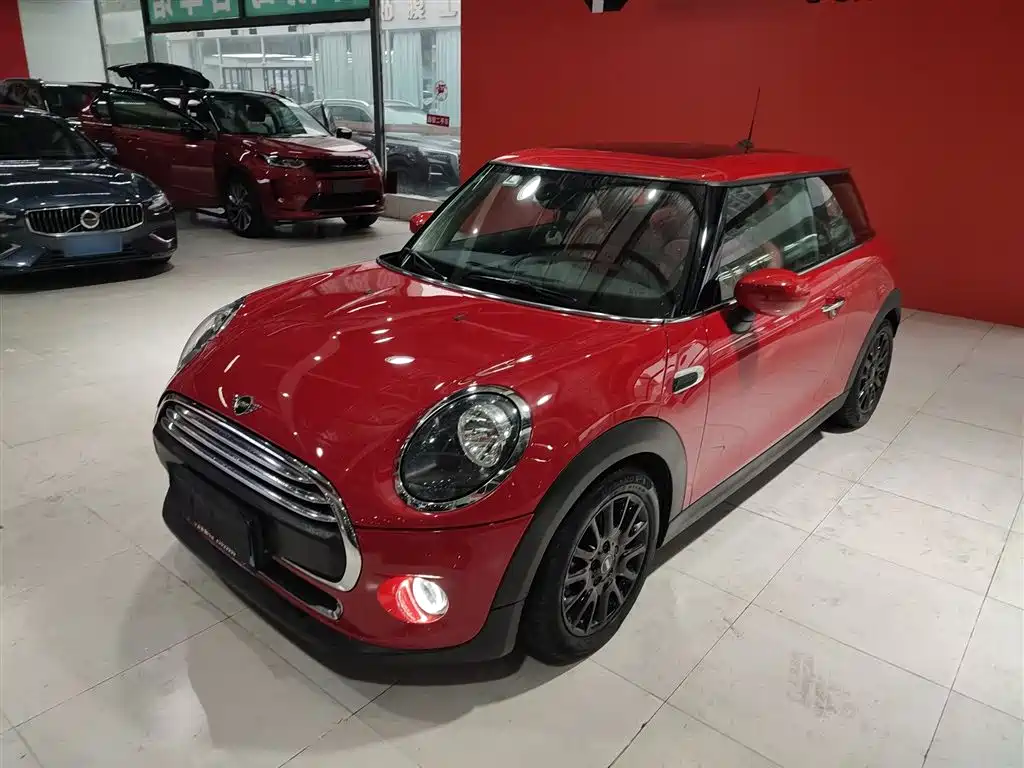 MINI 2019 1.5T ONE PLUS купить на сайте DeffCars