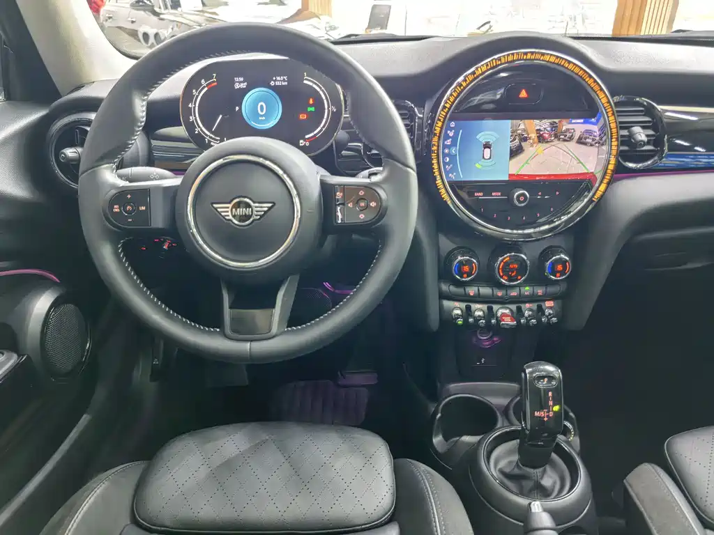 MINI 2022 facelift 1.5T COOPER artist купить на сайте DeffCars