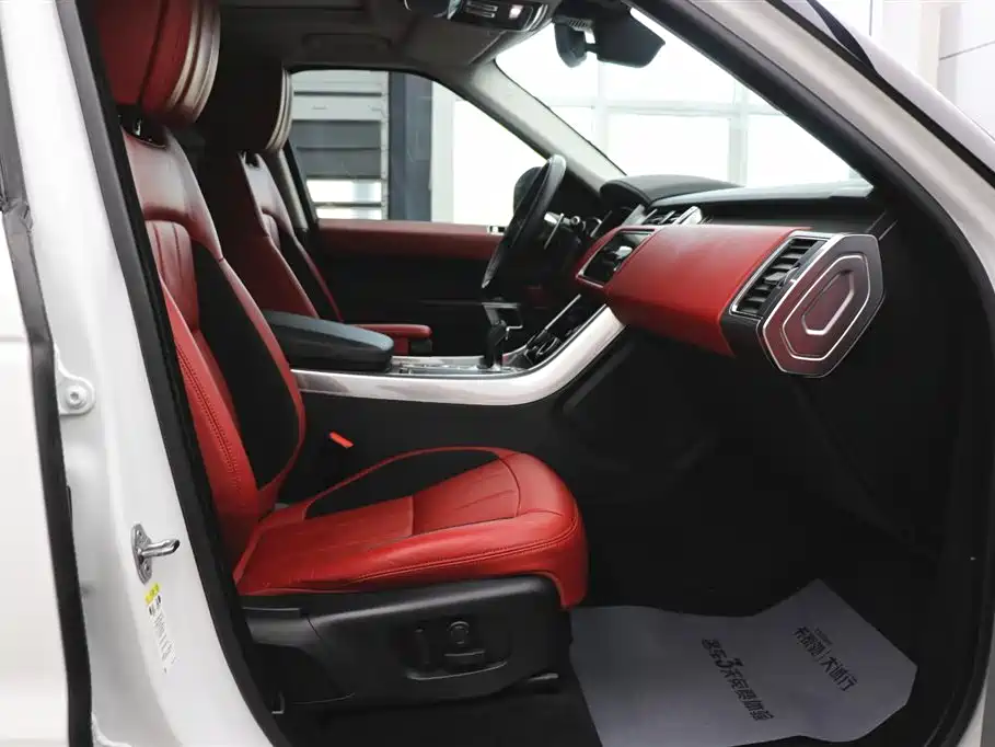 Range Rover Sport 2020 3.0 L6 HSE DYNAMIC купить на сайте DeffCars