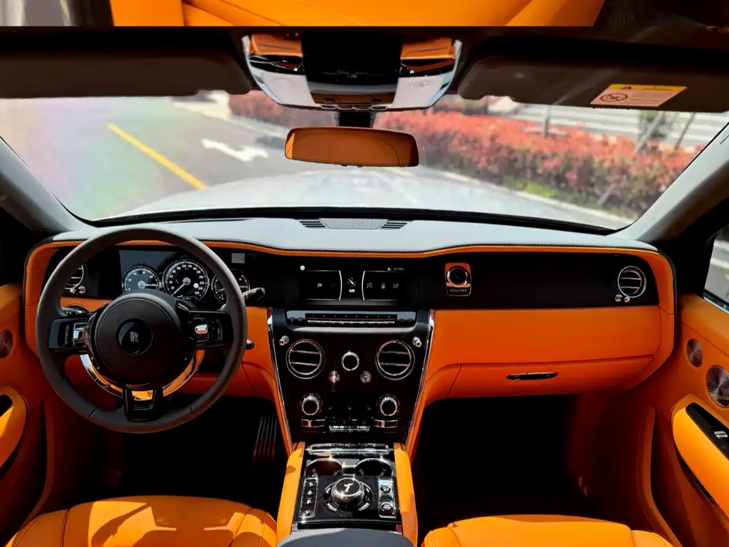 Cullinan 2018 four-seat version купить на сайте DeffCars