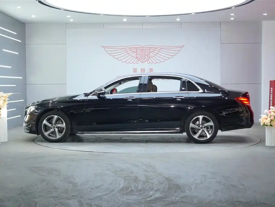 Mercedes-Benz E-Class 2017 E 200 L Sports 4MATIC купить на сайте DeffCars