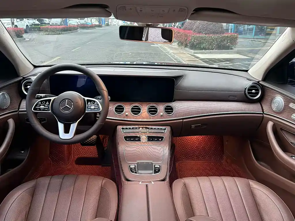 Mercedes-Benz E-Class 2020 Facelift E 300 L Special Edition купить на сайте DeffCars