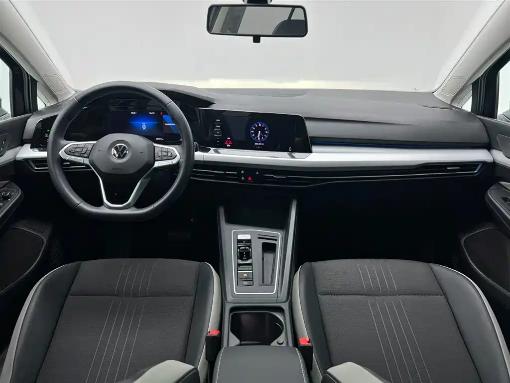 Golf 2021 280TSI DSG Pro купить на сайте DeffCars