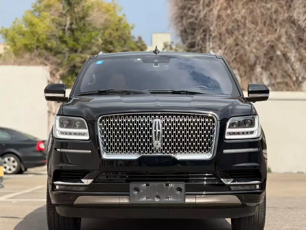 Navigator 2018 3.5T Honor Edition National V купить на сайте DeffCars