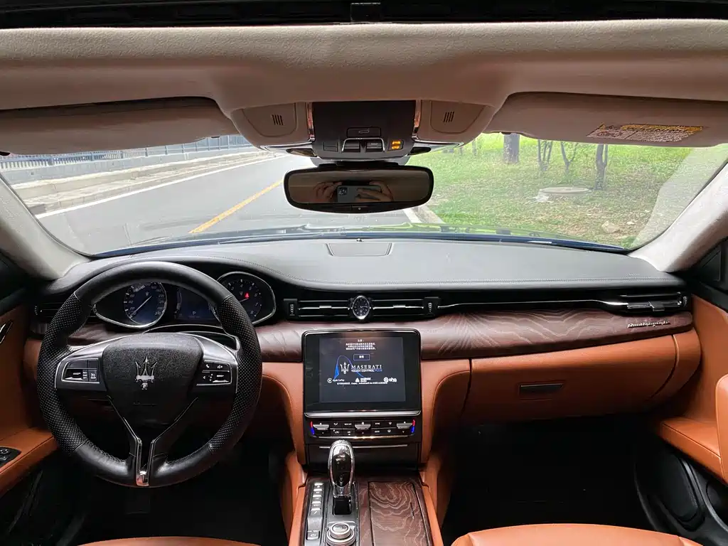 President 2015 3.0T standard model купить на сайте DeffCars